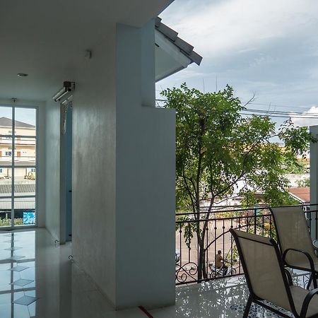 Crystal Nongkhai Hotel Nong Khai Exterior foto