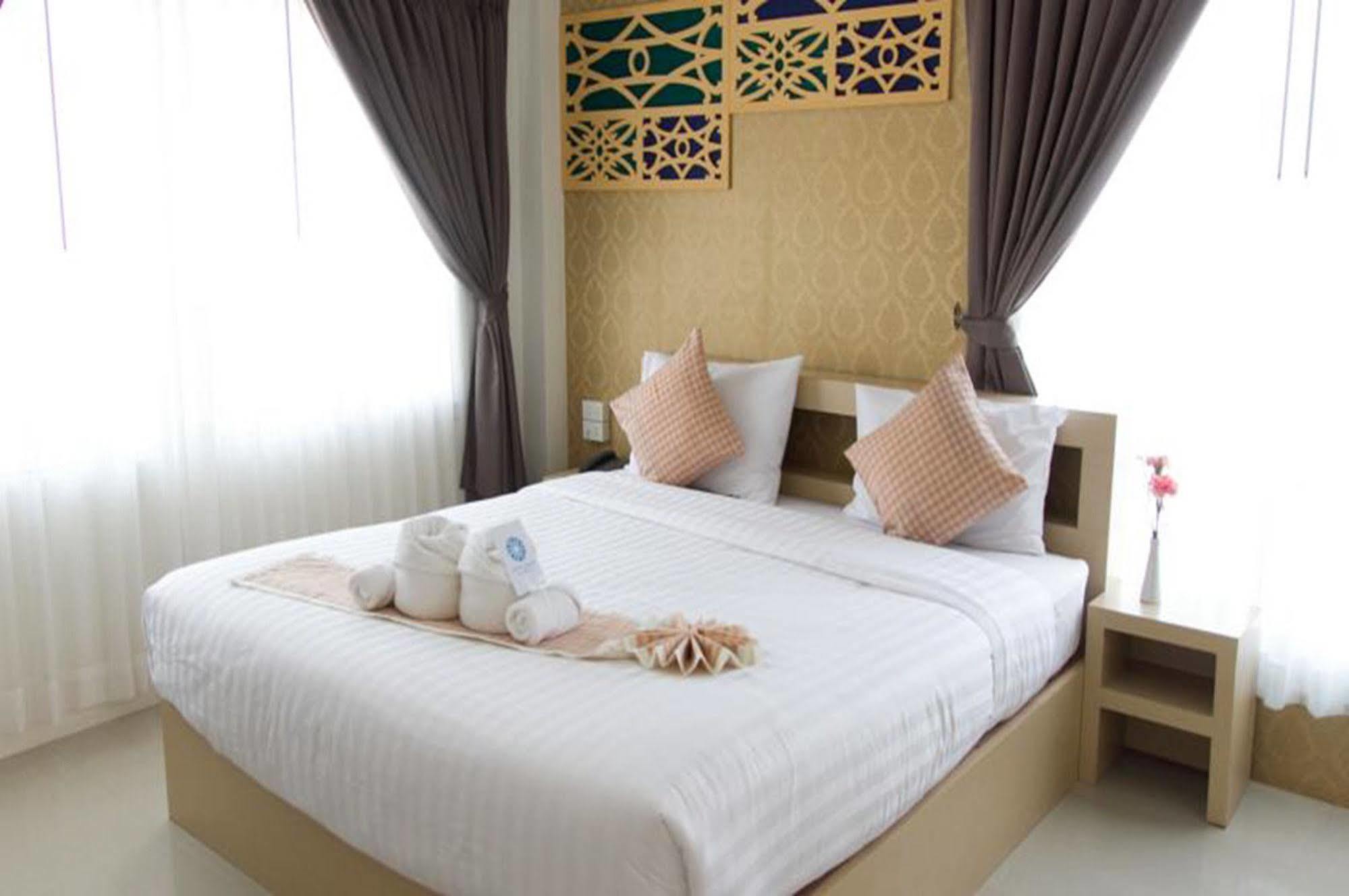 Crystal Nongkhai Hotel Nong Khai Exterior foto