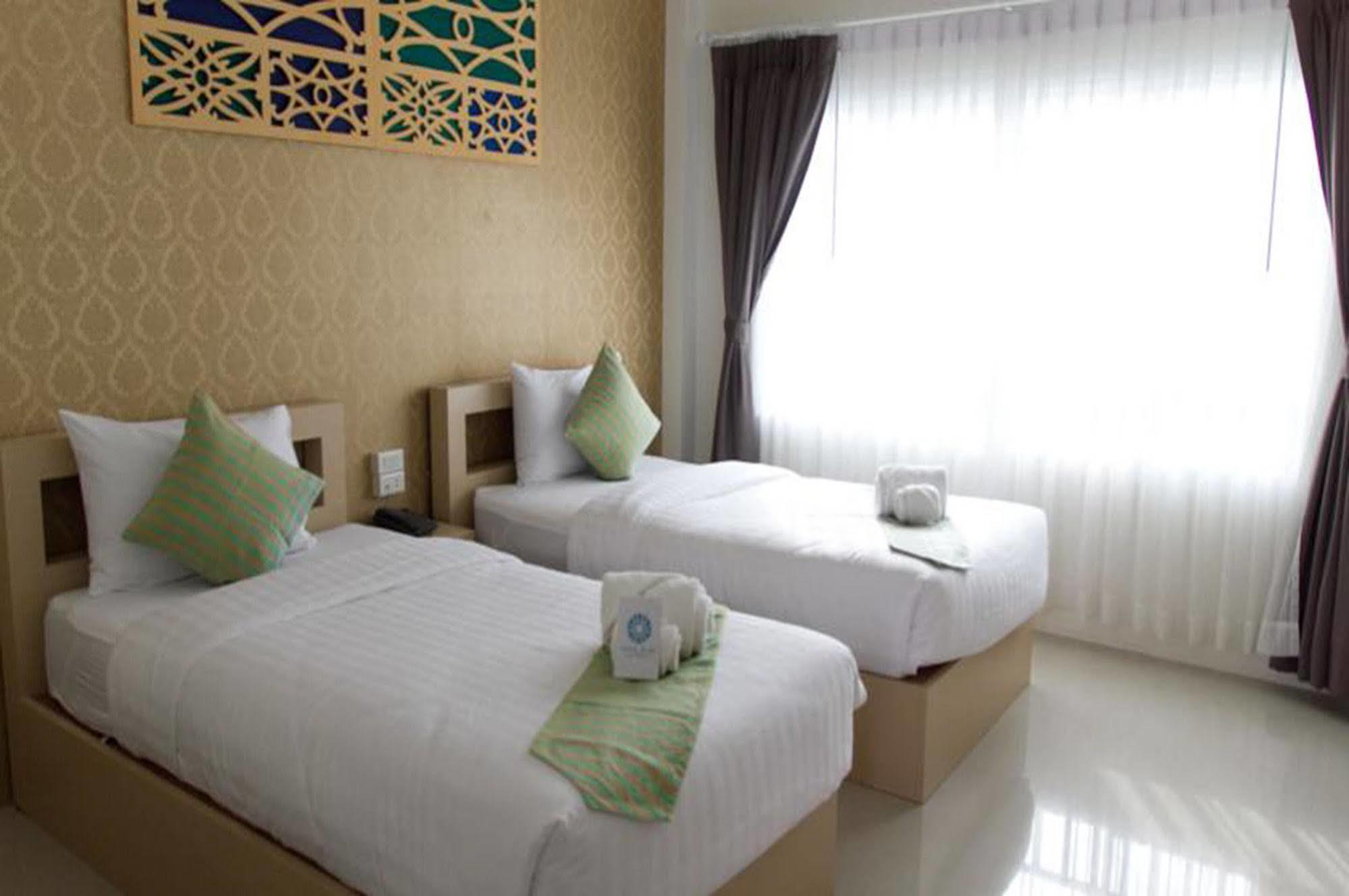 Crystal Nongkhai Hotel Nong Khai Exterior foto